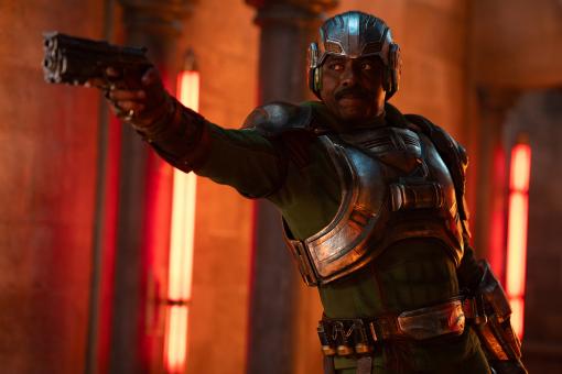 Man At Arms (Idris Elba) dans LES MAÎTRES DE L'UNIVERS.  © Sony Pictures Releasing Switzerland GmbH